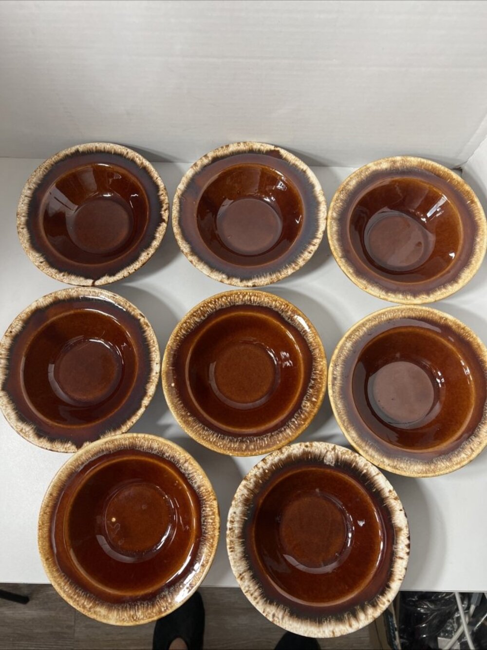 VINTAGE HULL USA CRESTONE BROWN DRIP GLAZE POTTERY SET OF 8 SOUP BOWLS 6"